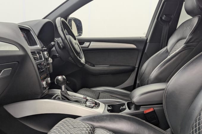 2025 Audi Sq5