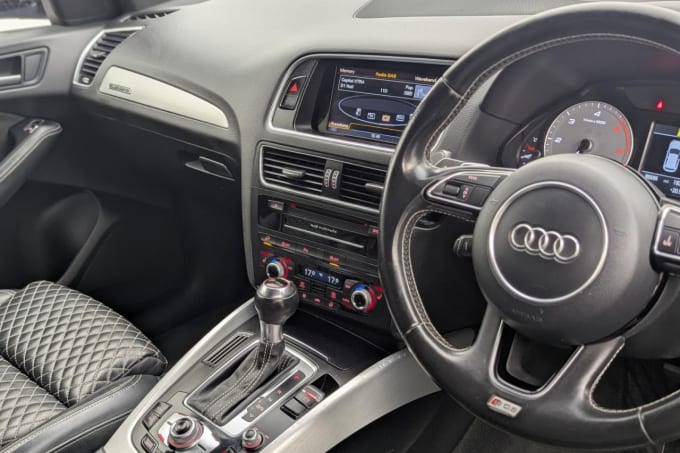 2025 Audi Sq5