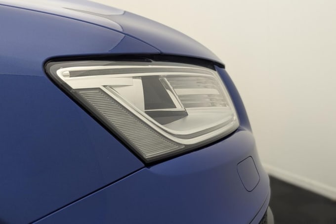 2025 Audi Sq5