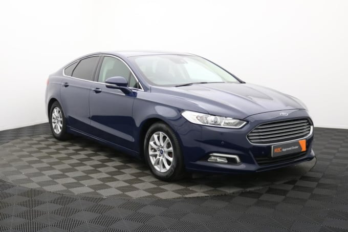 2025 Ford Mondeo