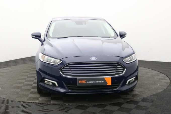 2025 Ford Mondeo