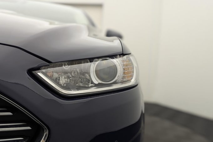 2025 Ford Mondeo