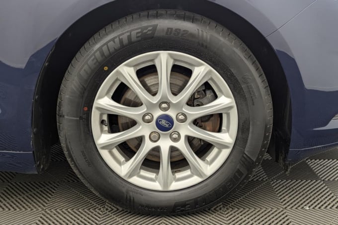 2025 Ford Mondeo