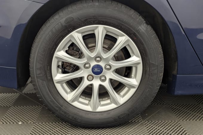 2025 Ford Mondeo