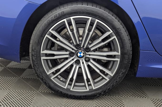 2025 BMW 3 Series