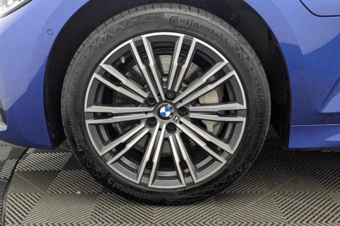 2025 BMW 3 Series
