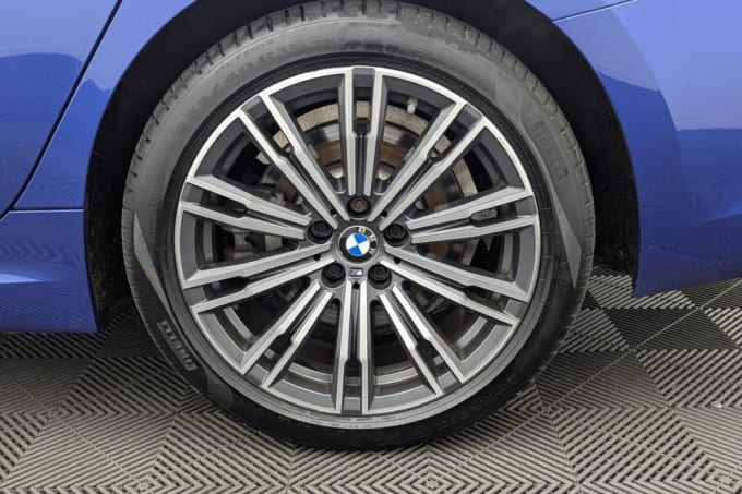 2025 BMW 3 Series