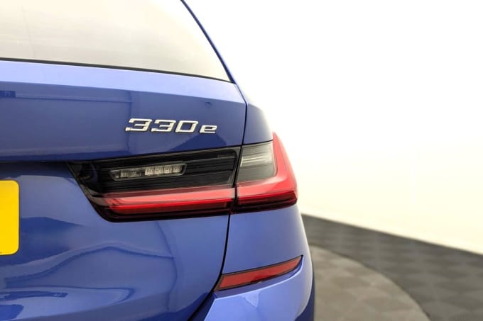 2025 BMW 3 Series