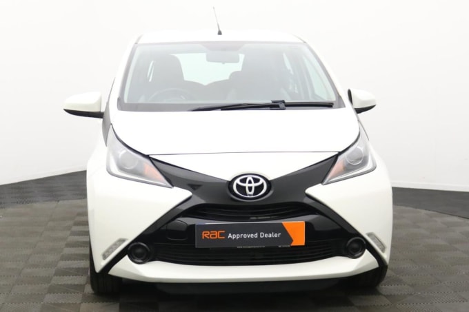 2025 Toyota Aygo