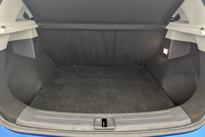 2025 Mg Mg Zs
