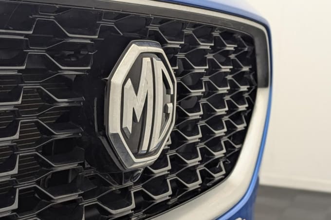 2025 Mg Mg Zs