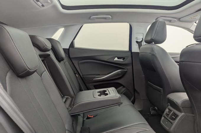2025 Vauxhall Grandland X