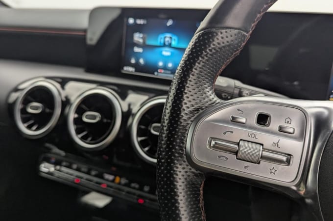 2025 Mercedes-benz A-class