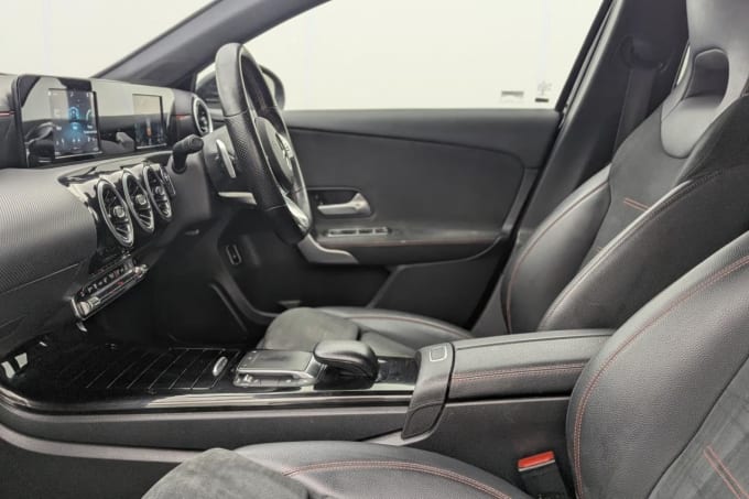 2025 Mercedes-benz A-class