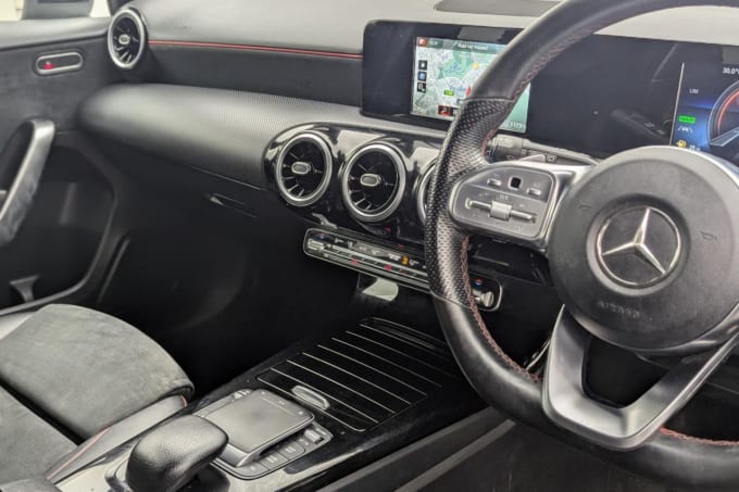 2025 Mercedes-benz A-class