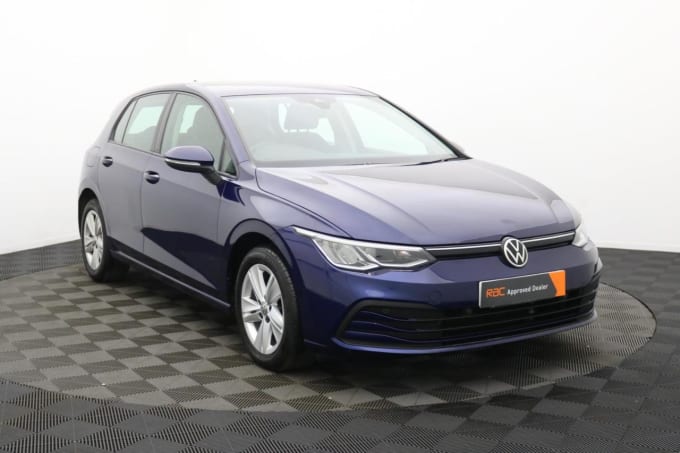 2025 Volkswagen Golf