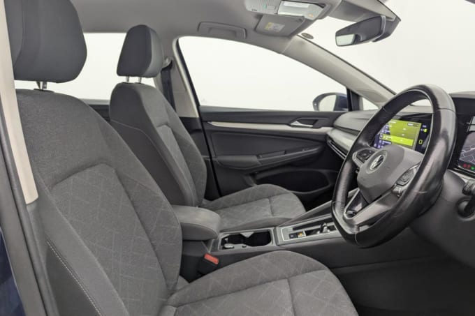 2025 Volkswagen Golf
