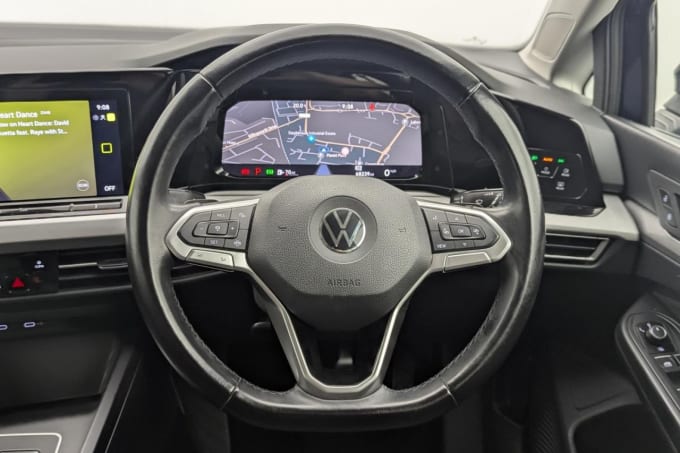 2025 Volkswagen Golf