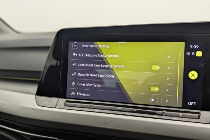 2025 Volkswagen Golf