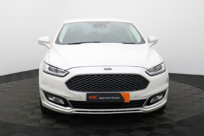 2025 Ford Mondeo