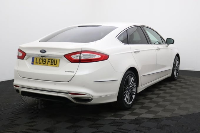 2025 Ford Mondeo