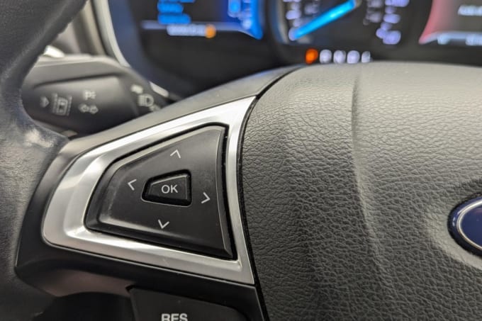 2025 Ford Mondeo