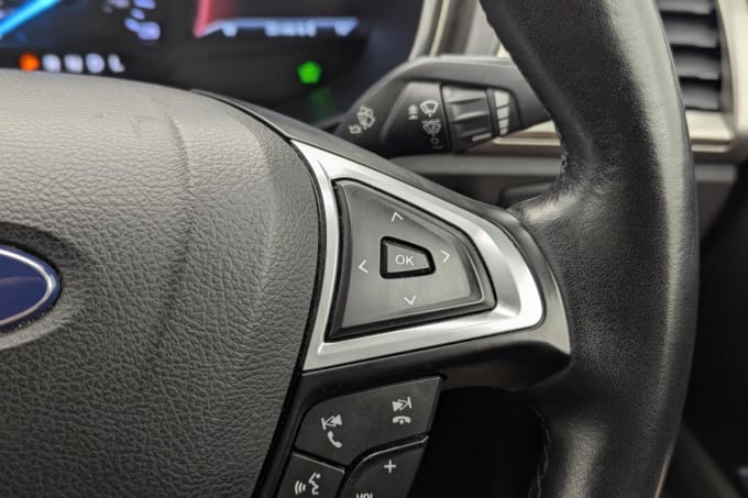 2025 Ford Mondeo