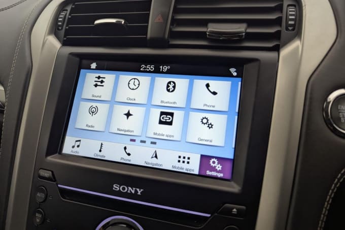 2025 Ford Mondeo