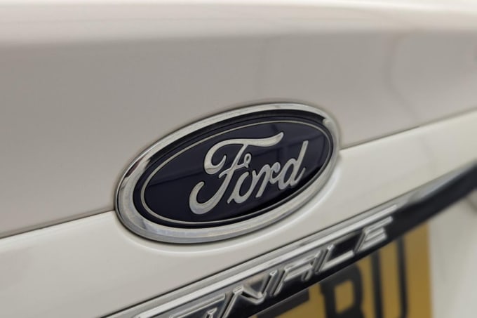 2025 Ford Mondeo