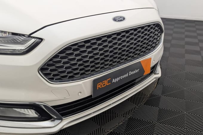 2025 Ford Mondeo
