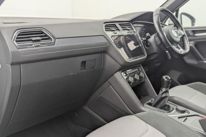 2025 Volkswagen Tiguan