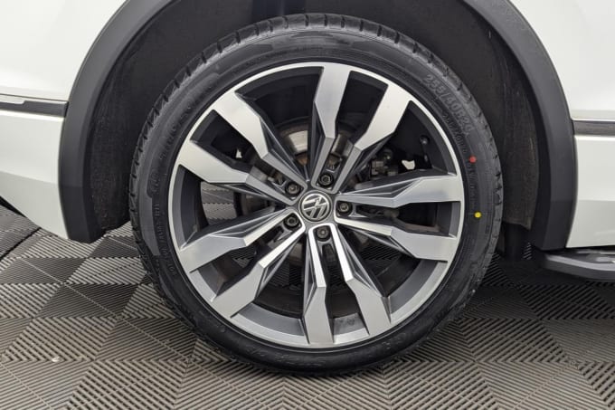 2025 Volkswagen Tiguan