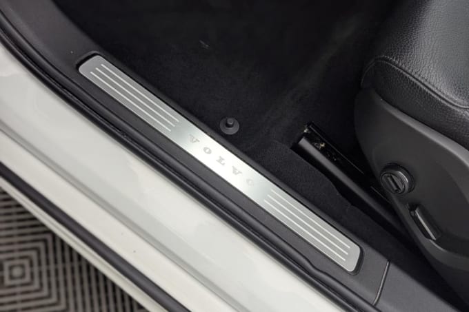 2025 Volvo S90