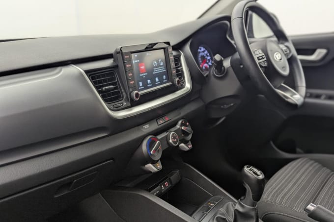 2025 Kia Stonic