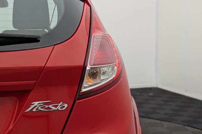 2025 Ford Fiesta