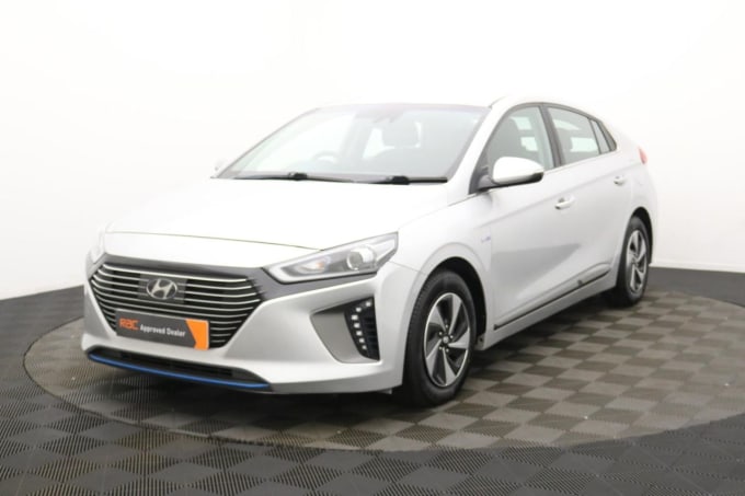 2025 Hyundai Ioniq