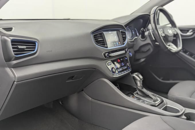 2025 Hyundai Ioniq