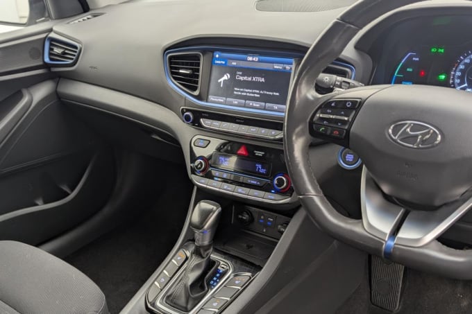 2025 Hyundai Ioniq