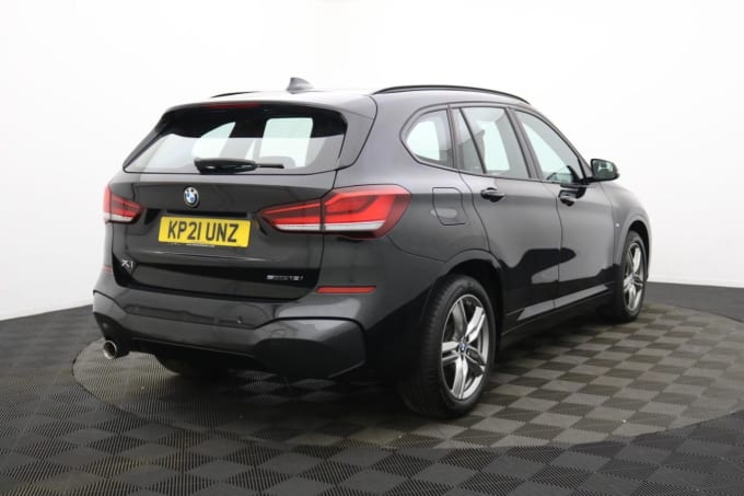 2025 BMW X1