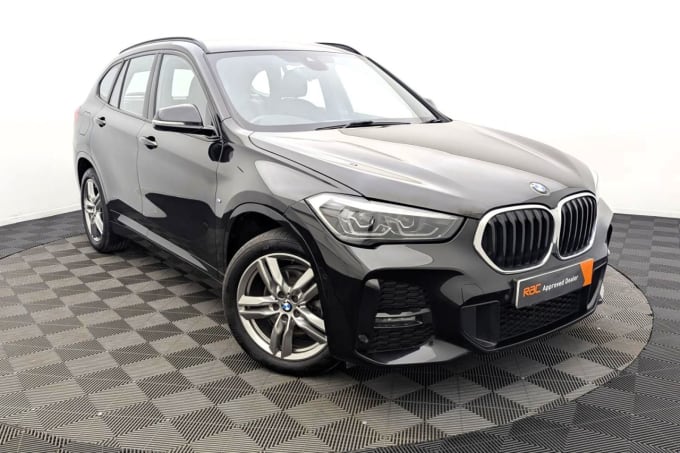 2025 BMW X1
