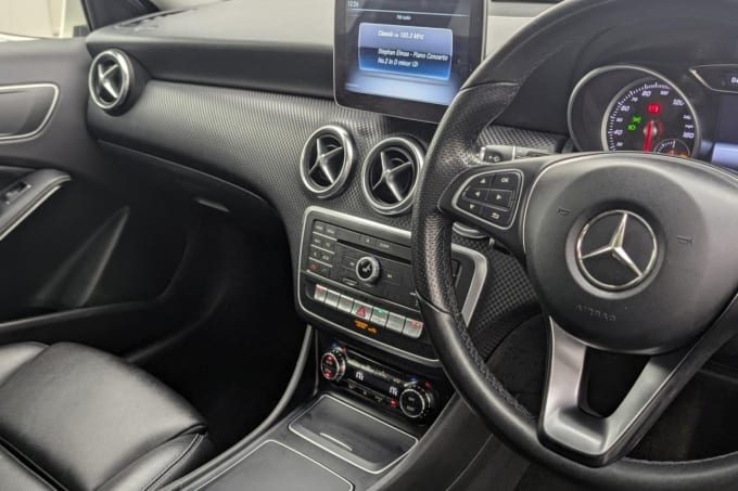 2025 Mercedes-benz A-class