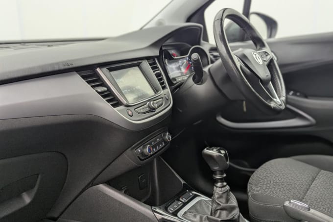 2025 Vauxhall Crossland