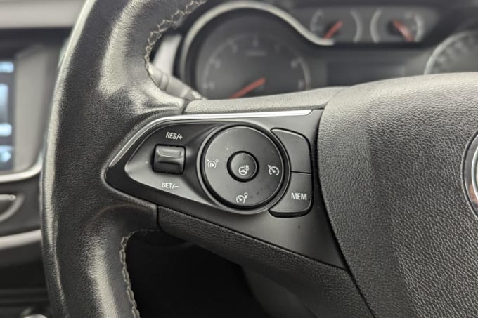 2025 Vauxhall Crossland