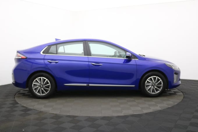 2025 Hyundai Ioniq