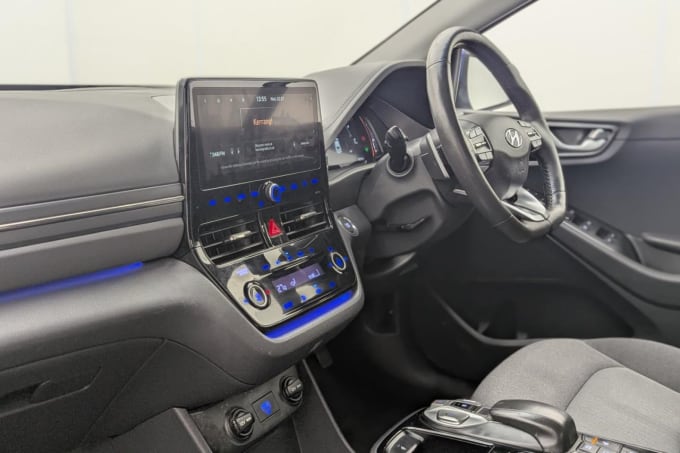 2025 Hyundai Ioniq