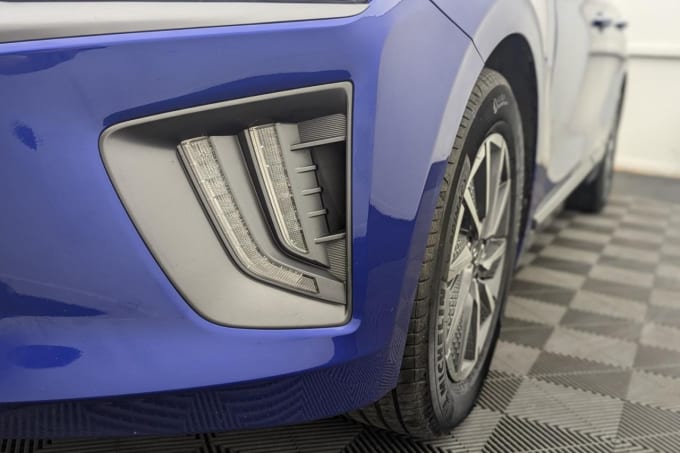 2025 Hyundai Ioniq