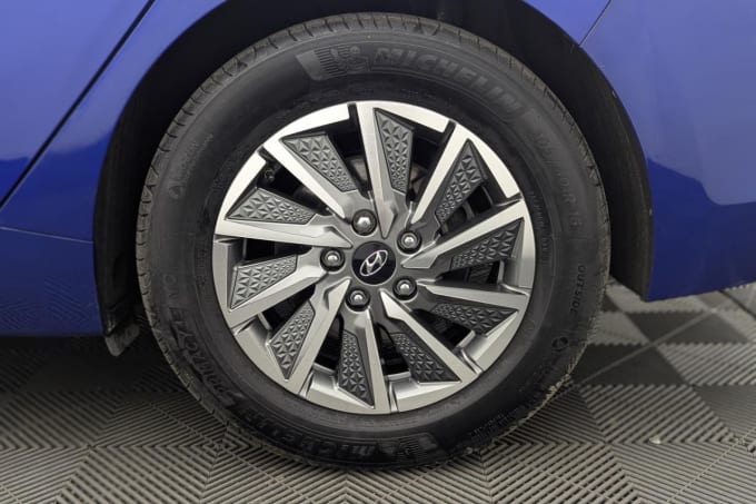 2025 Hyundai Ioniq