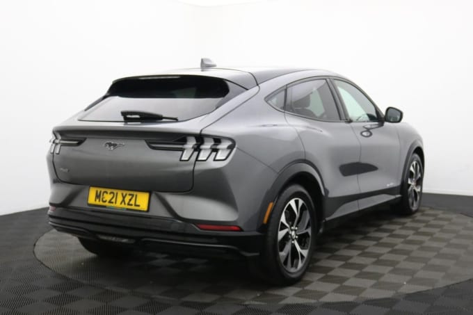 2025 Ford Mustang Mach-e