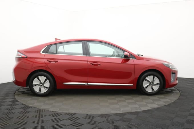 2025 Hyundai Ioniq