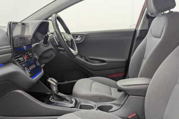2025 Hyundai Ioniq